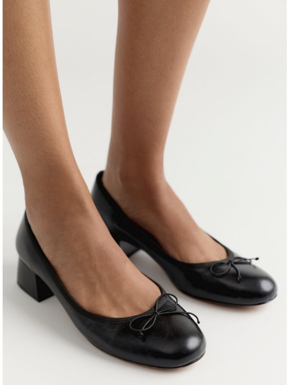 Vicenza Lise Ballet Heels Black Leather Block Heel Labeled 8 Fits 8.5/9